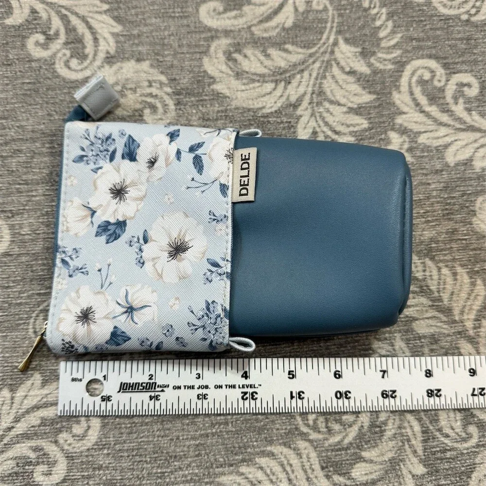 DELDE Slide Stand Pencil Case Floral Light Blue Pen Pouch